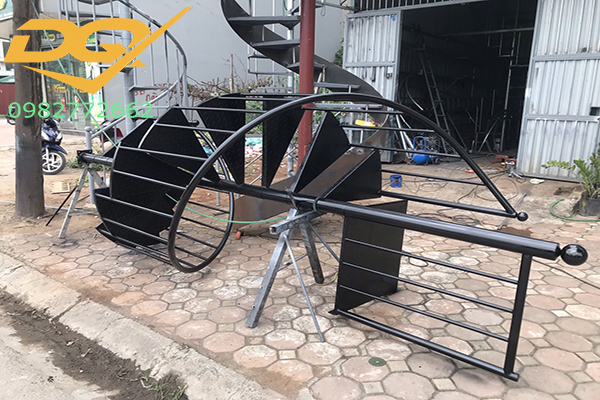 Hoàn thiện lắp giáp và bàn giao nhiều mẫu cầu thang xoắn ốc tại xưởng DQV Việt Nam